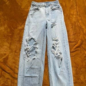 Wild Fable Mom Jeans Ripped with Holes Womens Size 2